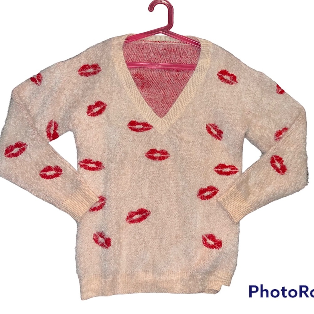Pink Lips 👄 Fuzzy Sweater
